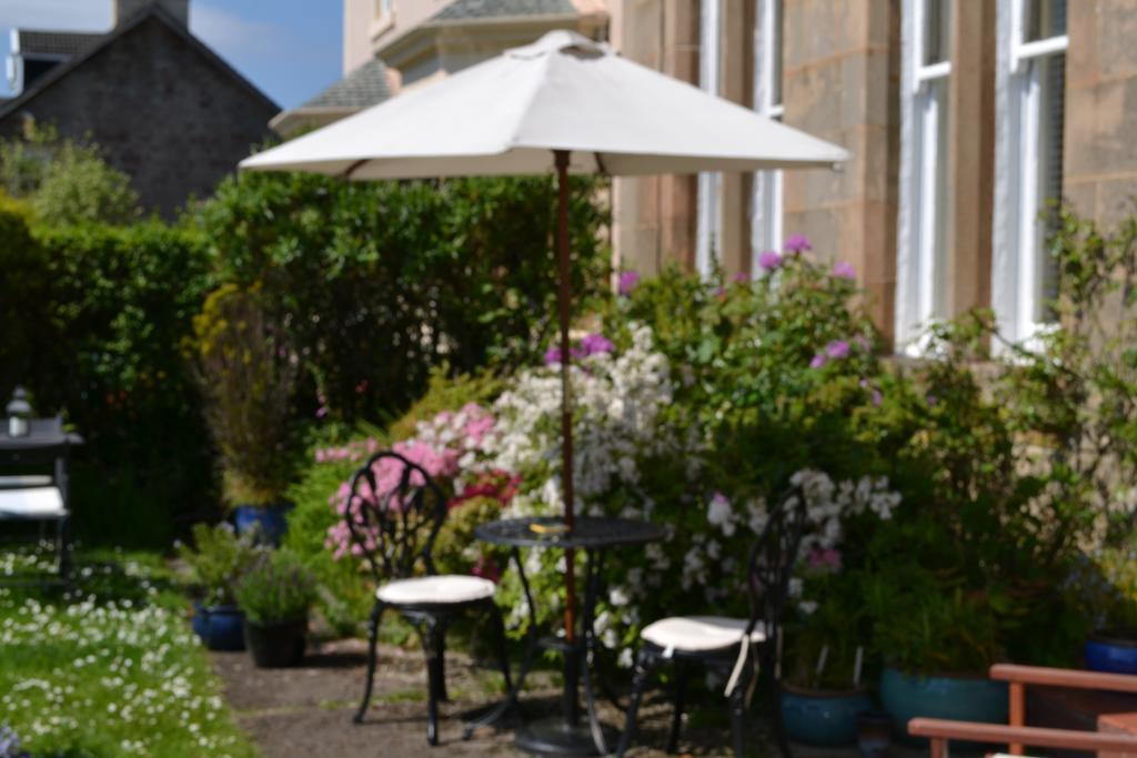 Maybank Guest House Helensburgh Buitenkant foto